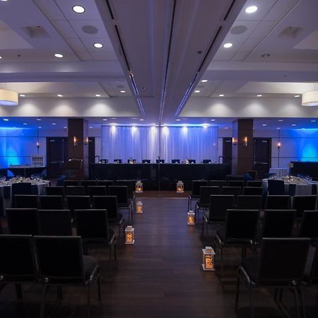 Four Points By Sheraton Winnipeg South Экстерьер фото