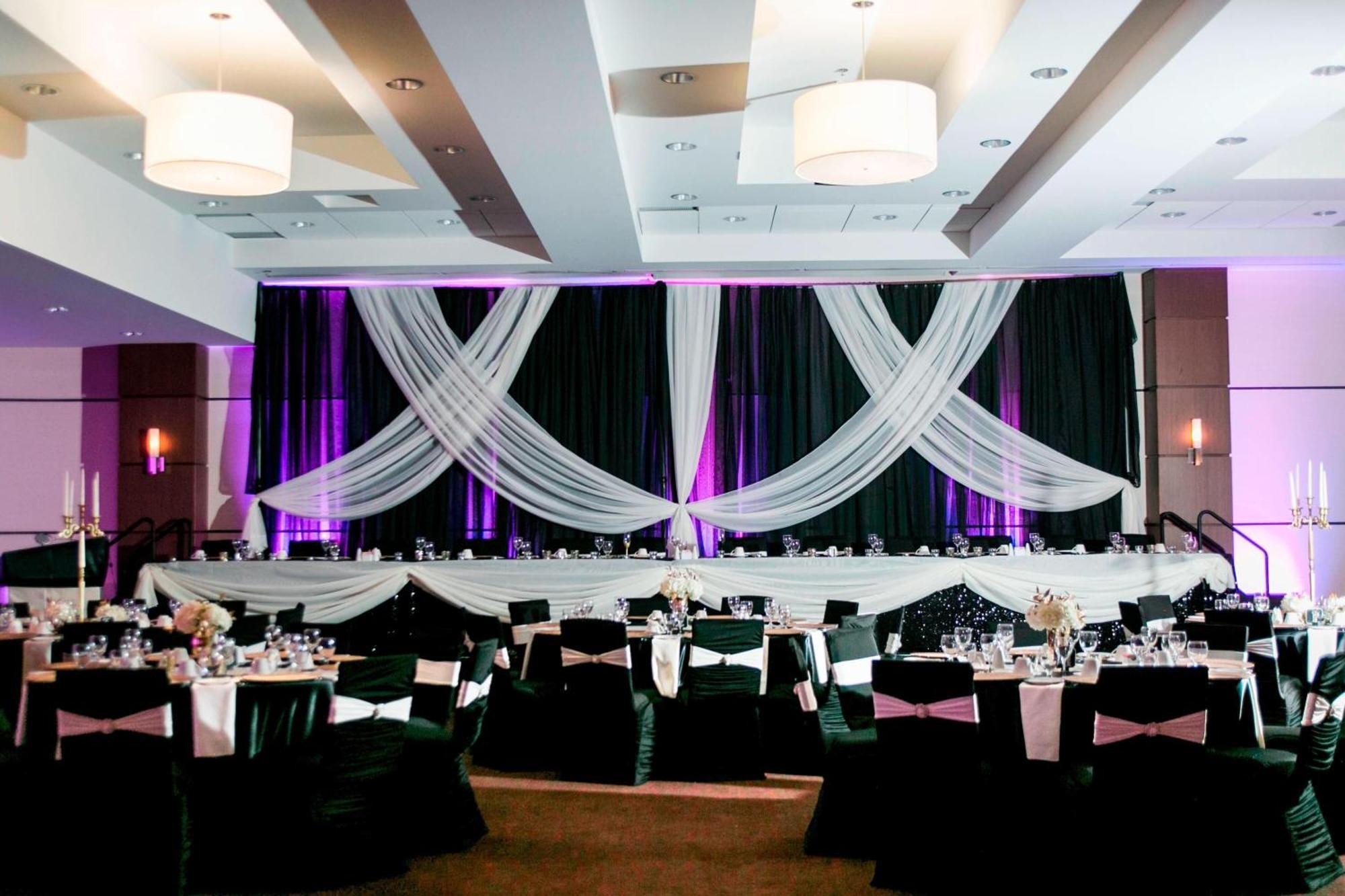 Four Points By Sheraton Winnipeg South Экстерьер фото