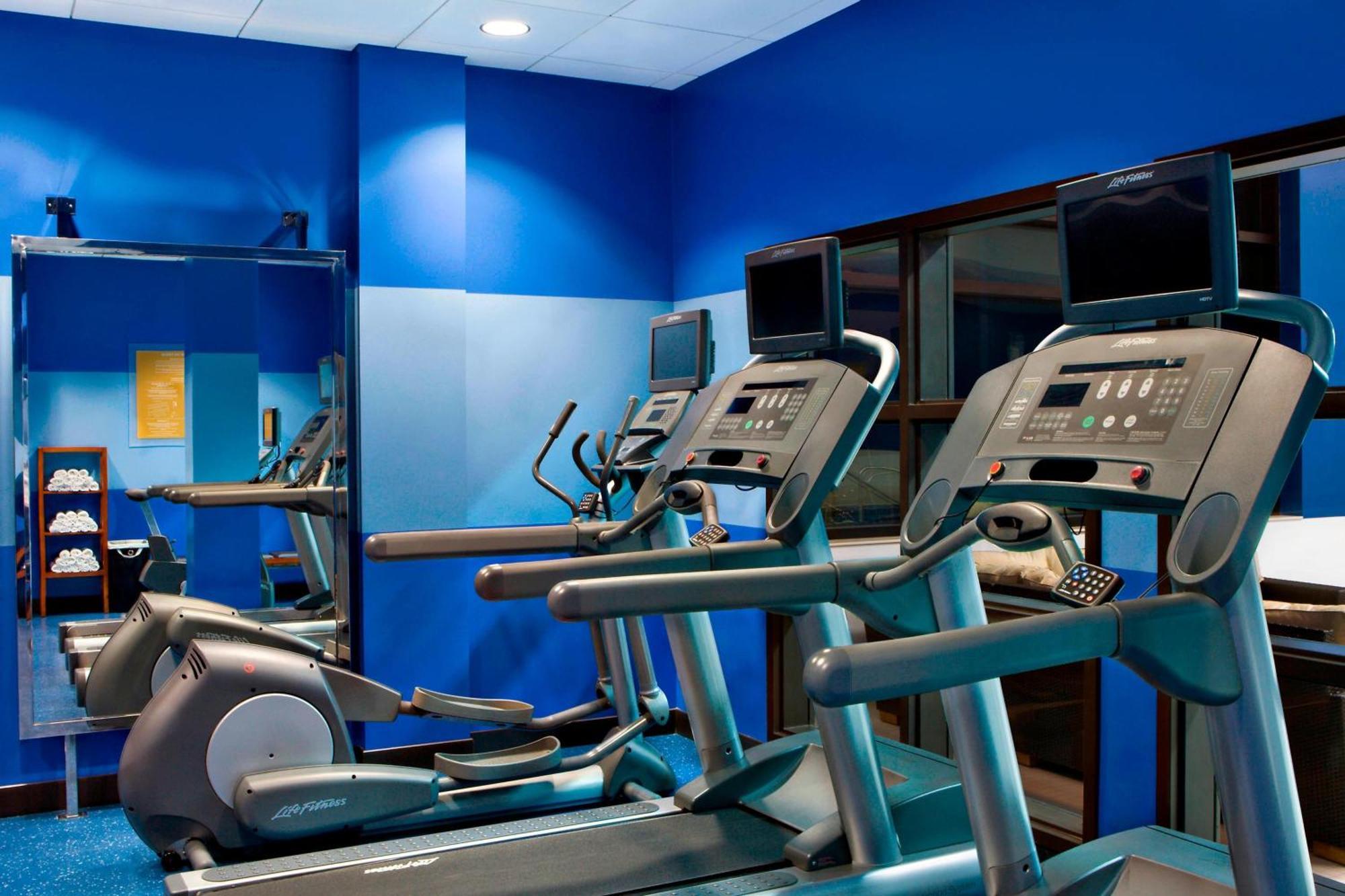 Four Points By Sheraton Winnipeg South Экстерьер фото